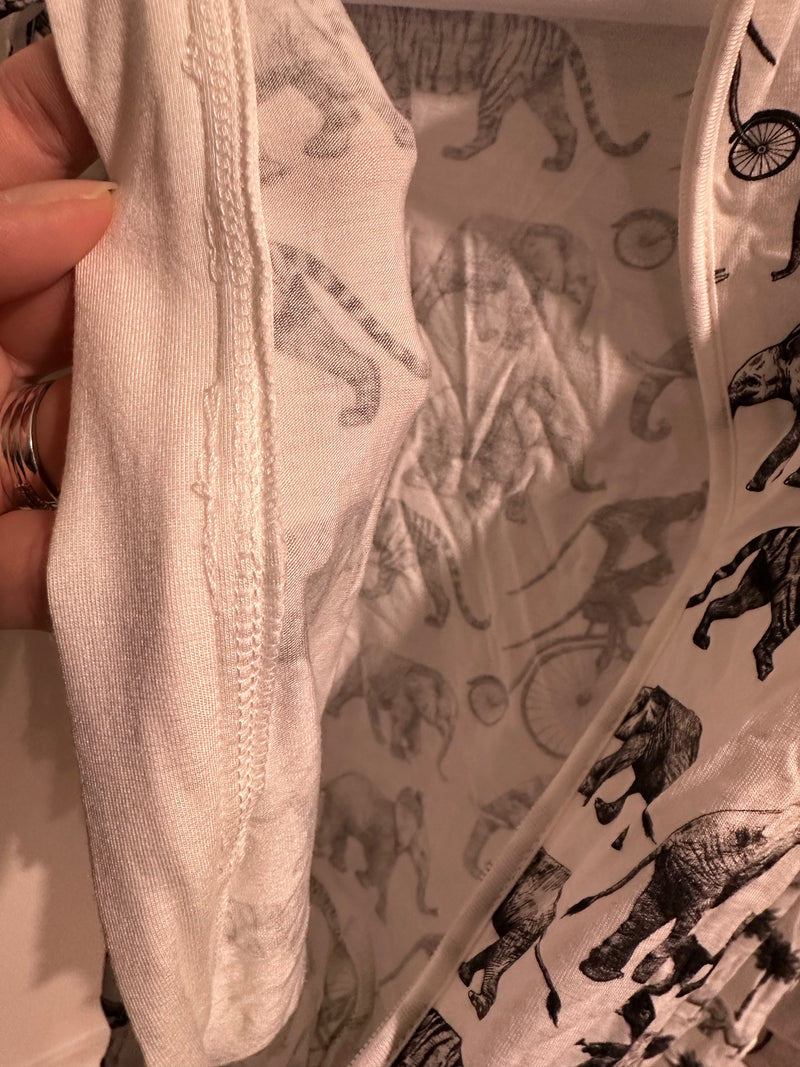 ZS-Stitch Foldover Zipper Sleeper | Circus